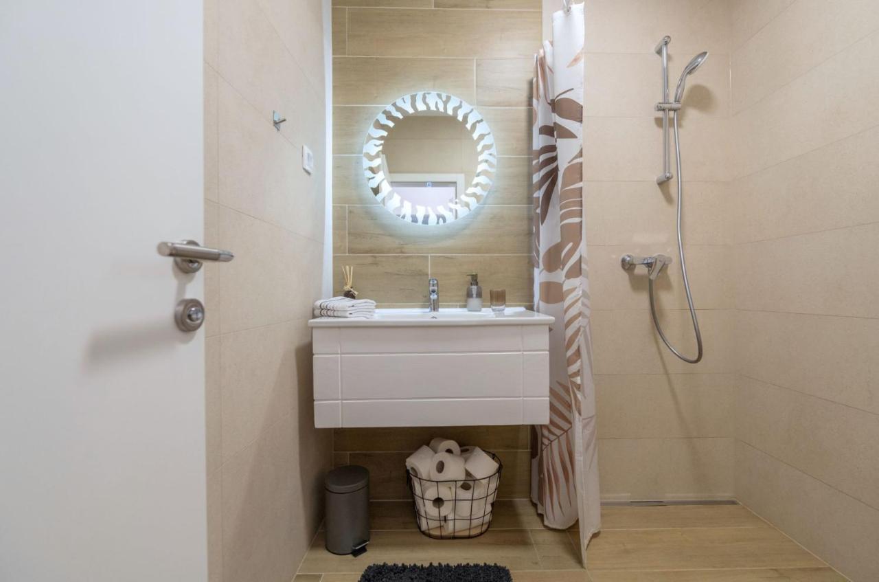 Apartman M6 Makarska Exterior foto